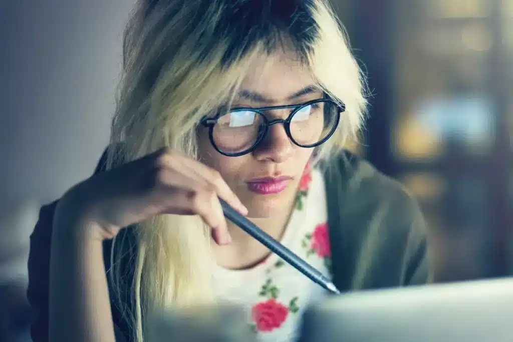 Woman using Google Search Console.